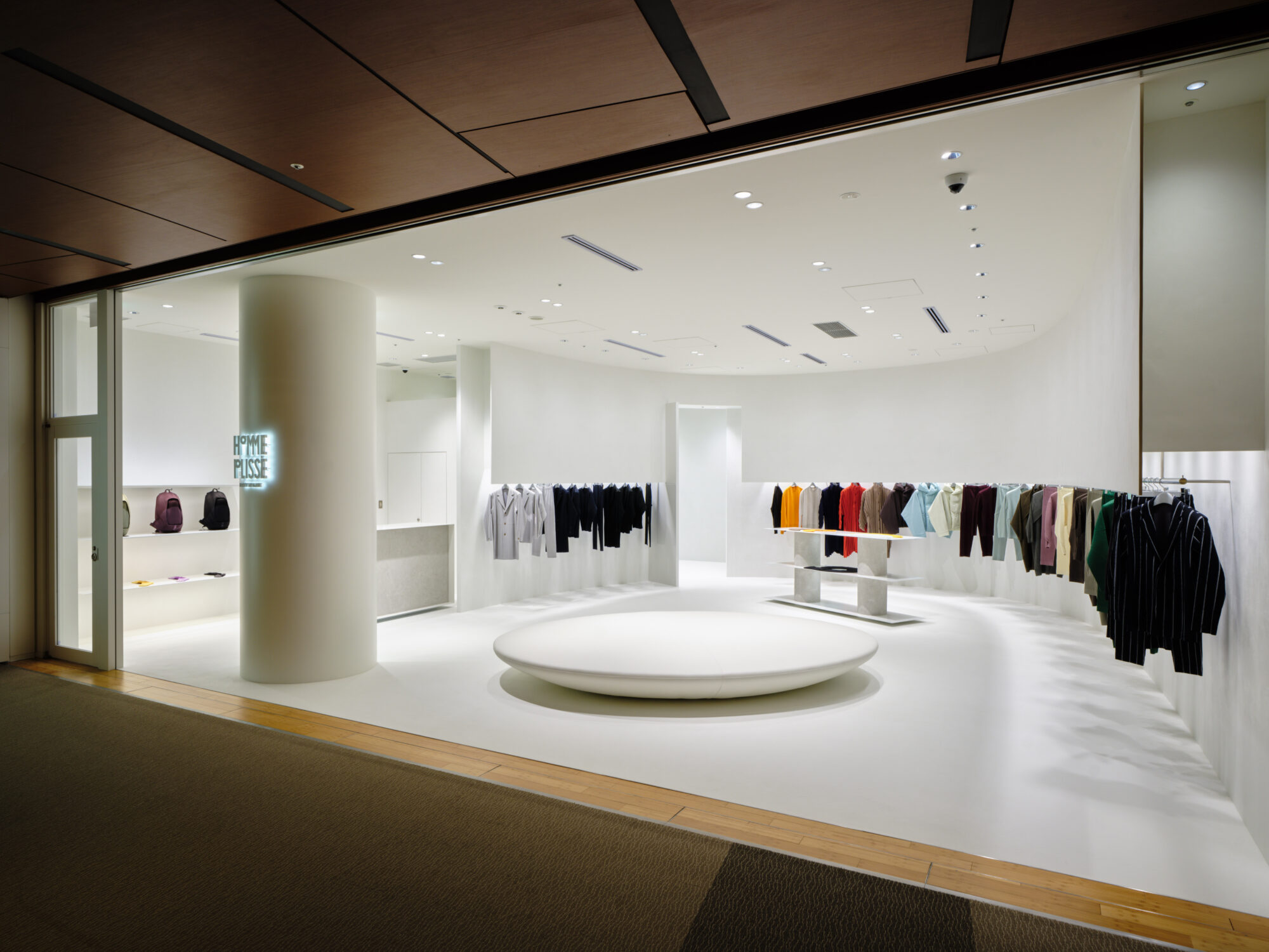 ISSEY HOMME PLISSE ROPPONGI